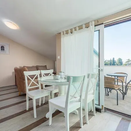 La Perla Premium Guest house Porec