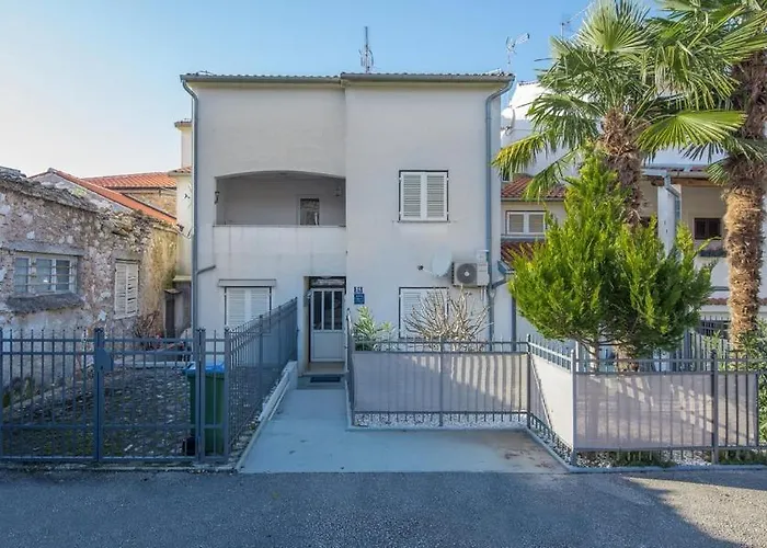 La Perla Premium 포레치